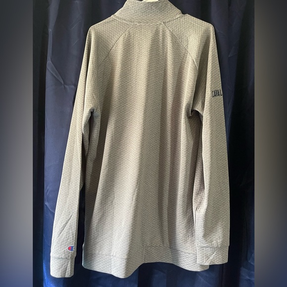 University of Virginia (UVA) Cavaliers Quarter Zip Champion - Picture 12 of 12